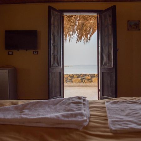Taghaghien Island Resort シワ・オアシス エクステリア 写真